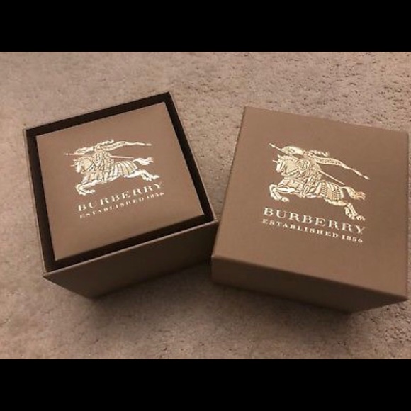 Burberry men’s watch (Sapphire Crystal) - Picture 2 of 5